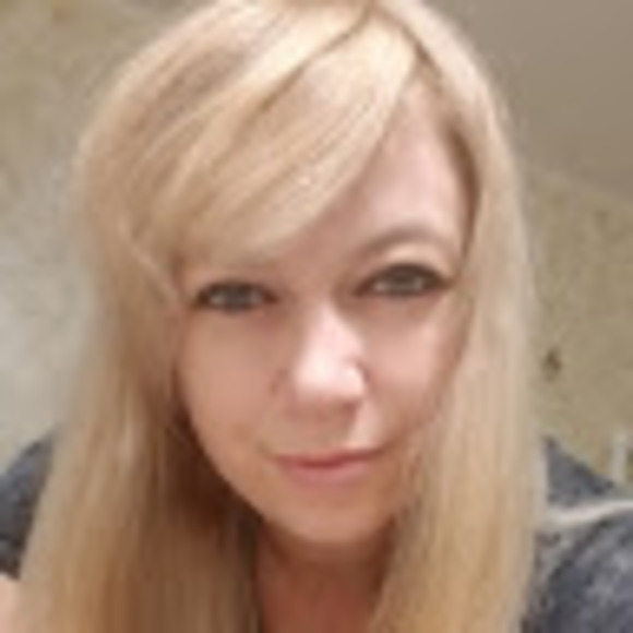 Meet your Posher, Lacey - Picture 1 of 1